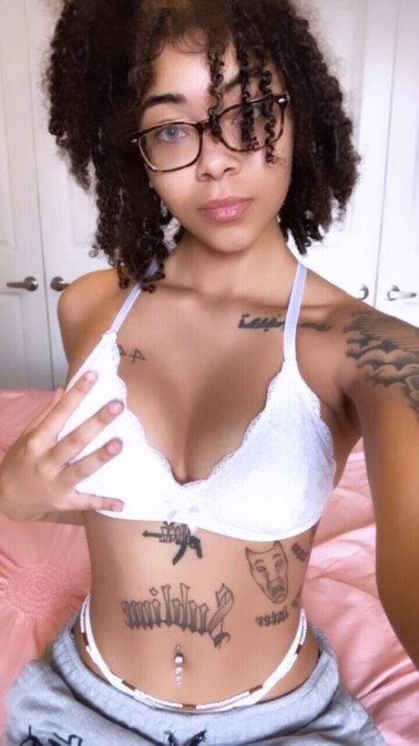 Photo nue de fuite OnlyFans de Britain