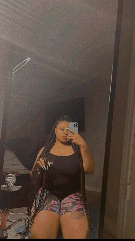 Photo nue de fuite OnlyFans de Yazmyn Love