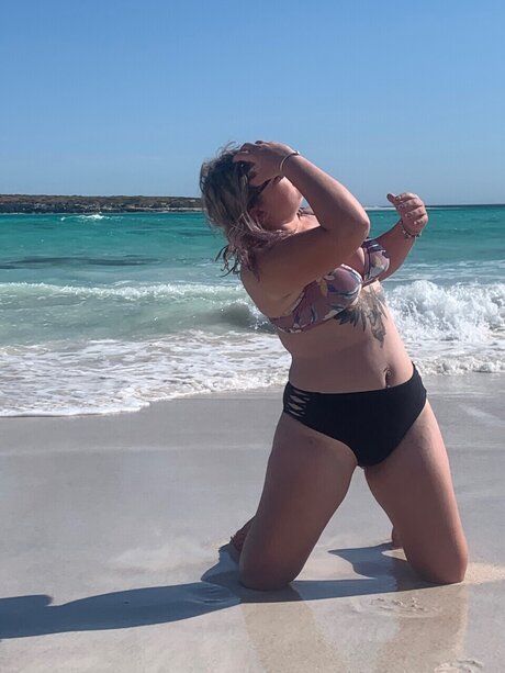 Photo nue de fuite OnlyFans de Crystal