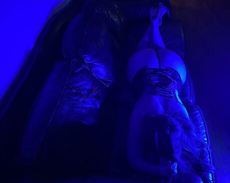 Photo nue de fuite OnlyFans de Rowena Skylarke