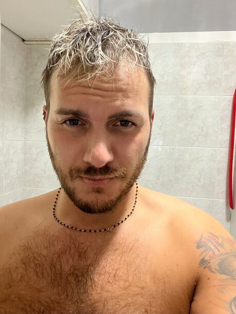Photo nue de fuite OnlyFans de Mrl
