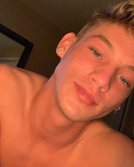 Photo nue de fuite OnlyFans de Ty
