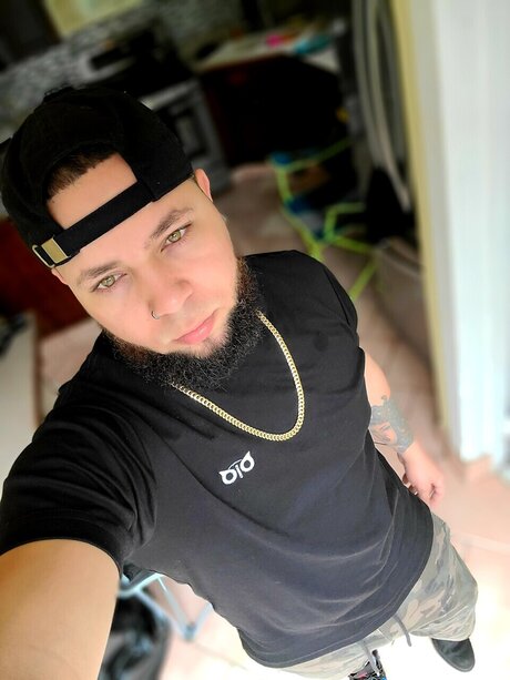 Photo nue de fuite OnlyFans de Julian Ramirez