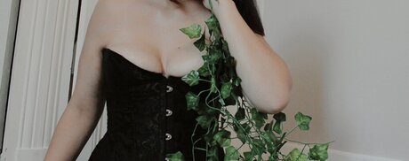 Photo nue de fuite OnlyFans de Antonia Zarov