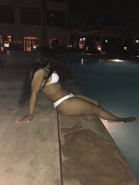 Photo nue de fuite OnlyFans de Pretty Money
