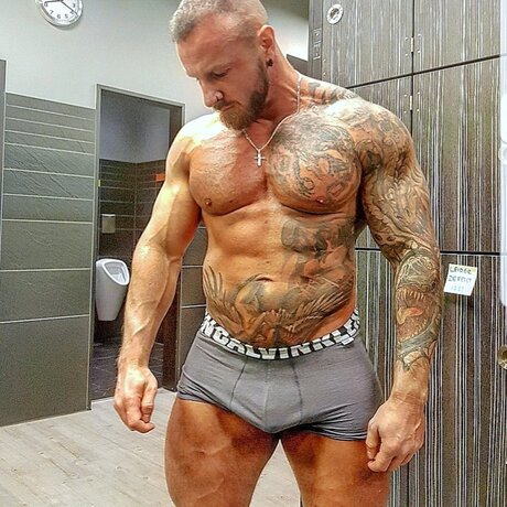 Photo nue de fuite OnlyFans de Jerome4men