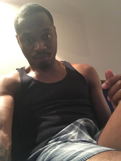 Photo nue de fuite OnlyFans de Latrell Beamon