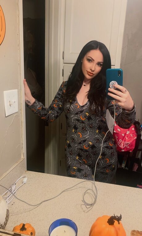 Photo nue de fuite OnlyFans de Trinity