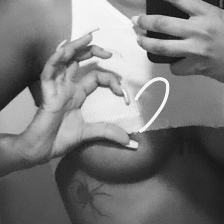 Photo nue de fuite OnlyFans de Princesssparkle