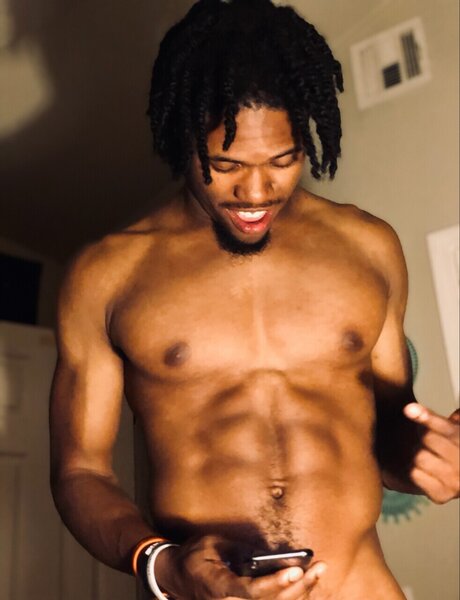 Photo nue de fuite OnlyFans de Scoop