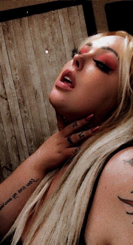 Photo nue de fuite OnlyFans de Vanessa