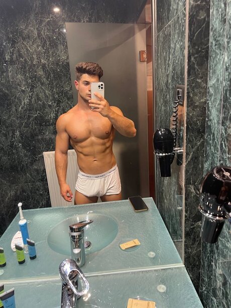 Photo nue de fuite OnlyFans de Joan Moya