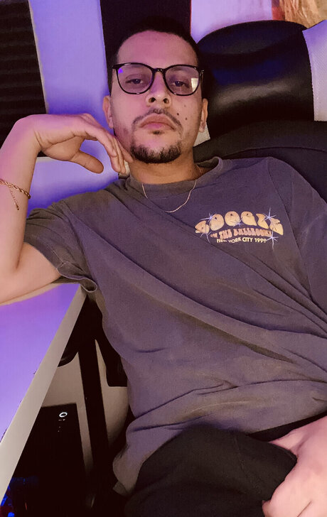 Photo nue de fuite OnlyFans de Johnny