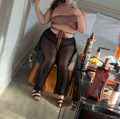 Photo nue de fuite OnlyFans de Sole 