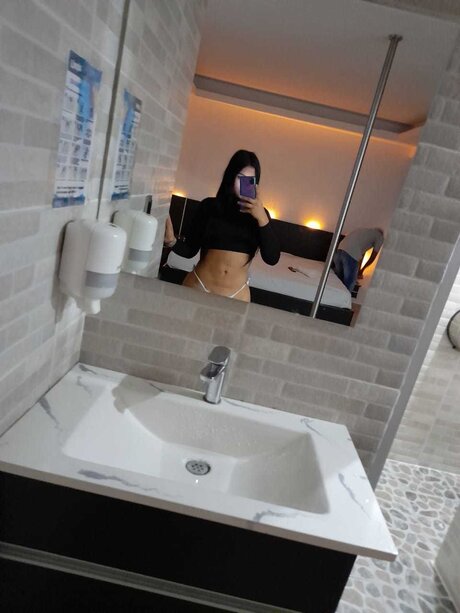 Photo nue de fuite OnlyFans de Tianika