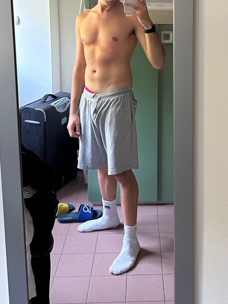 Photo nue de fuite OnlyFans de Xlandres99