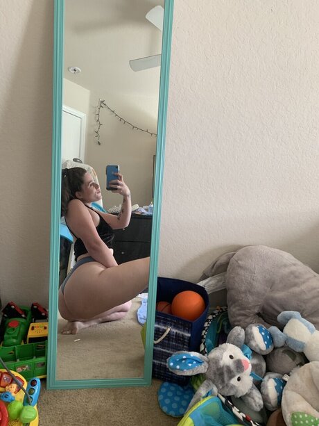 Photo nue de fuite OnlyFans de Samantha