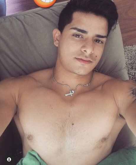 Photo nue de fuite OnlyFans de Edgar Luque