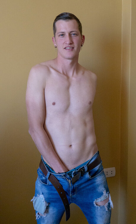 Photo nue de fuite OnlyFans de Edward Chain