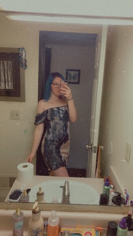 Photo nue de fuite OnlyFans de Julybhabie