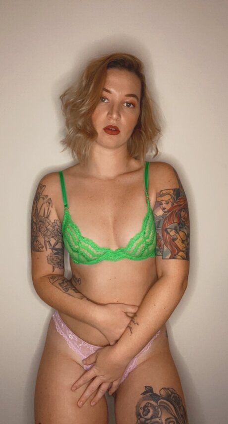 Photo nue de fuite OnlyFans de Christina