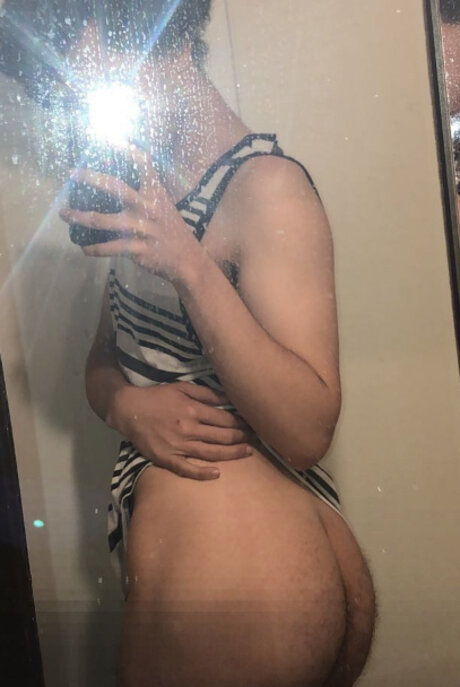 Photo nue de fuite OnlyFans de Mulatto