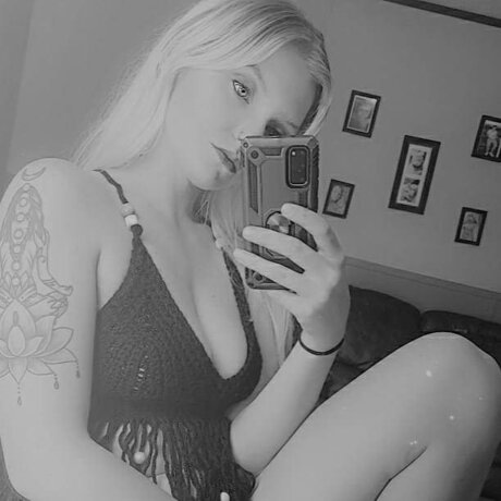 Photo nue de fuite OnlyFans de Marylin
