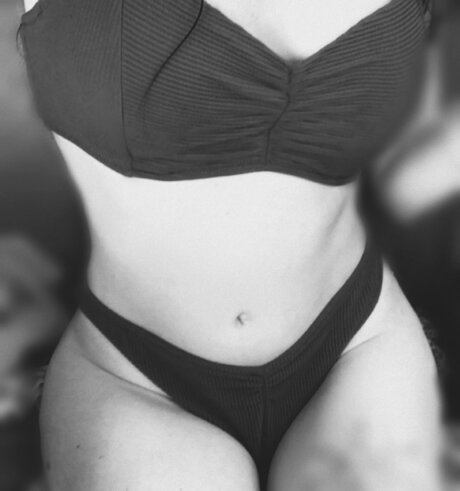 Photo nue de fuite OnlyFans de Mickey
