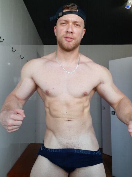 Photo nue de fuite OnlyFans de Alemo 