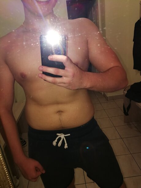 Photo nue de fuite OnlyFans de Chris