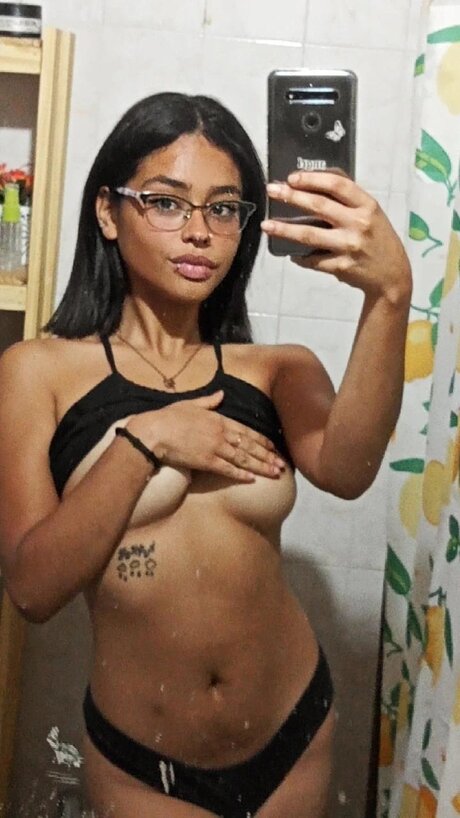 Photo nue de fuite OnlyFans de Candela