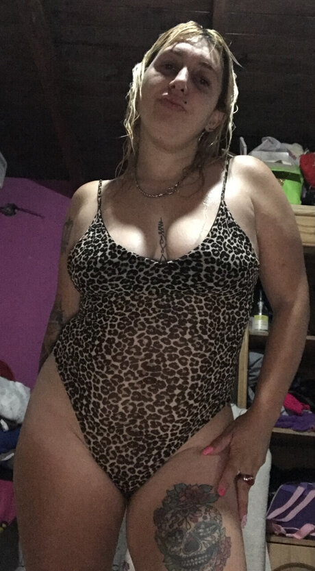Ngela