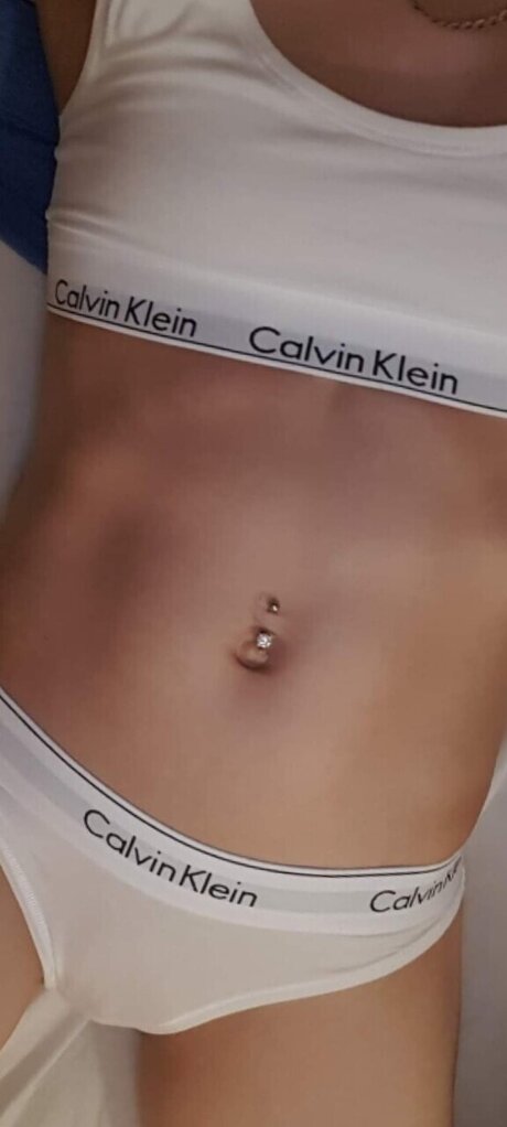 Photo nue de fuite OnlyFans de Fungyl2021