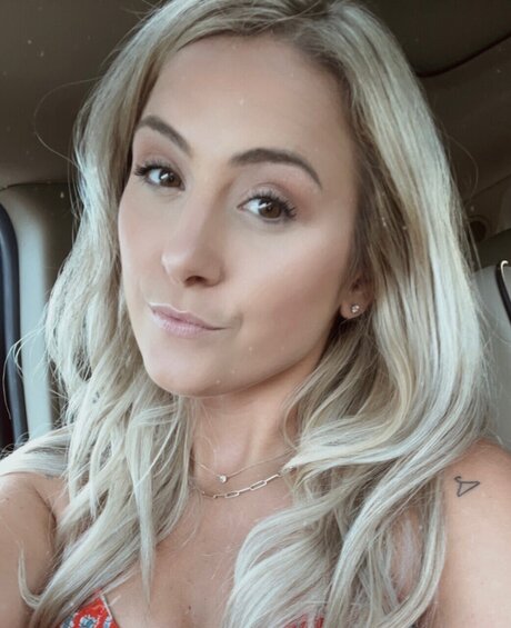 Photo nue de fuite OnlyFans de Kenzie