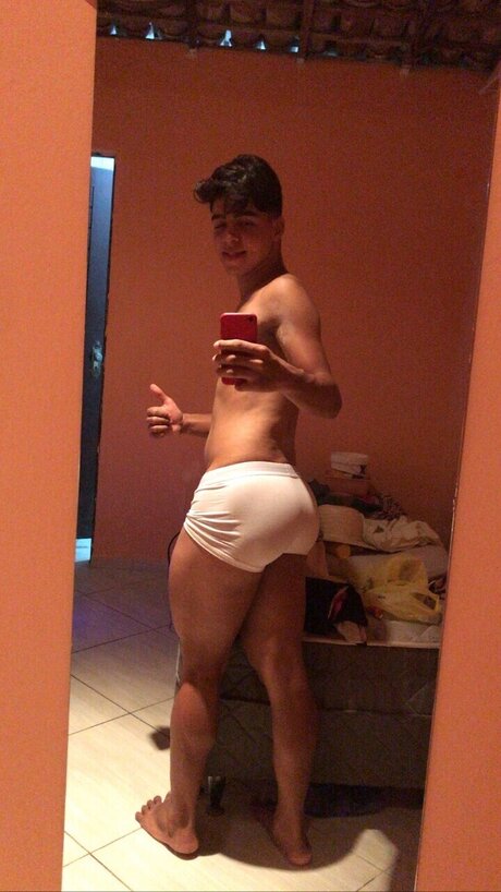 Photo nue de fuite OnlyFans de Lucas