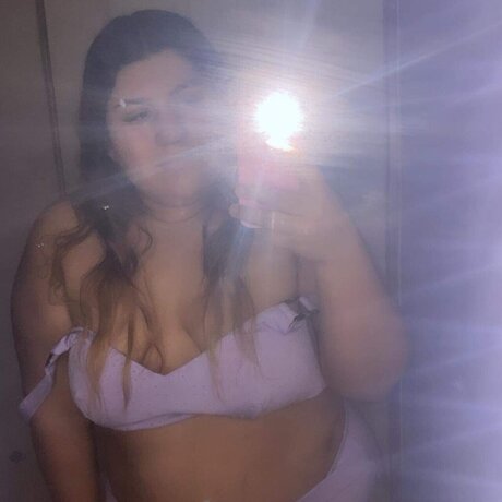 Photo nue de fuite OnlyFans de Curvysize