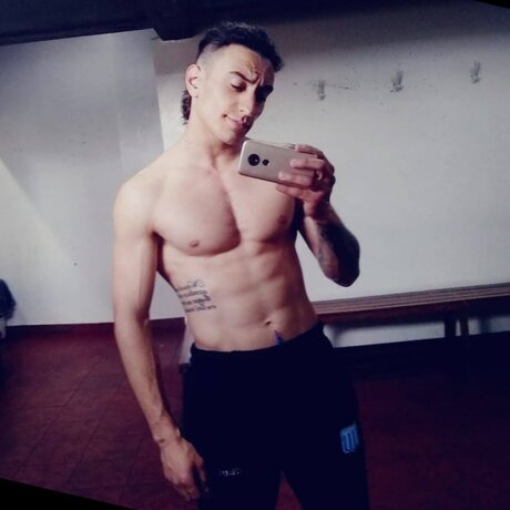 Photo nue de fuite OnlyFans de Monster Xxx