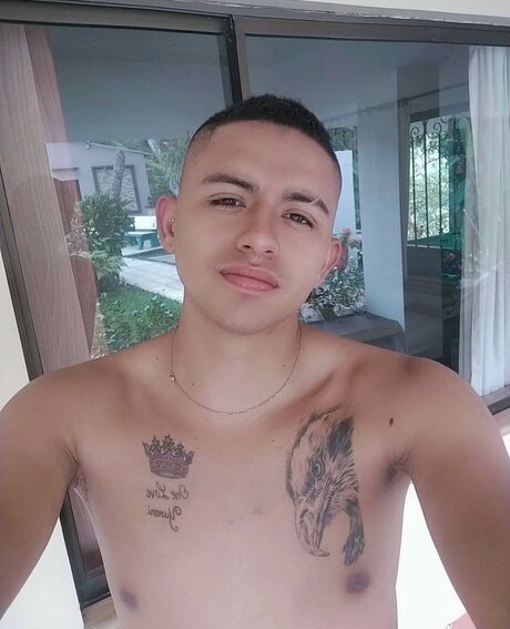 Photo nue de fuite OnlyFans de Brayan Leandro Osorio