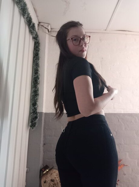 Photo nue de fuite OnlyFans de Edward Y Isa
