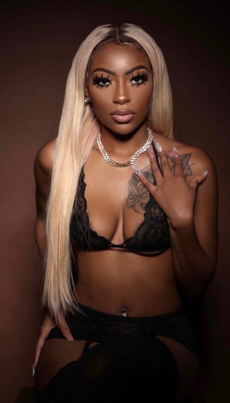 Photo nue de fuite OnlyFans de Nova Amour