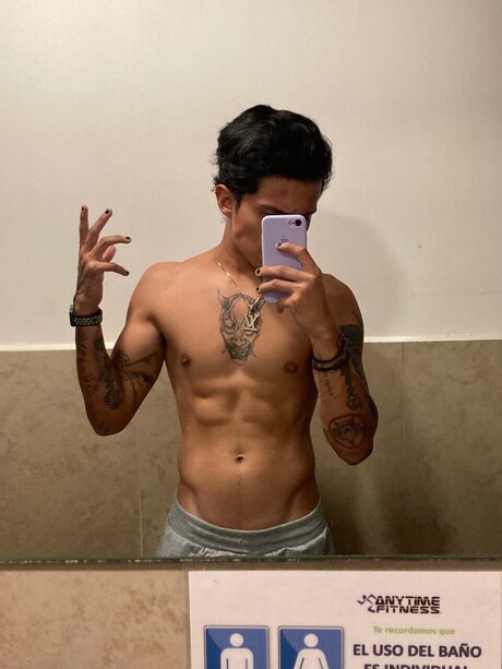 Photo nue de fuite OnlyFans de Danhernandez21