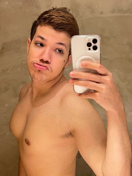 Photo nue de fuite OnlyFans de Joo Couto