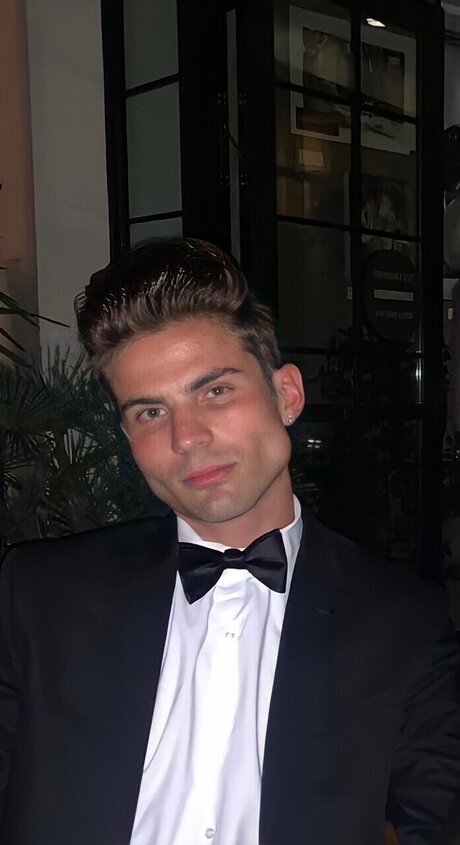 Photo nue de fuite OnlyFans de Michael Wagner