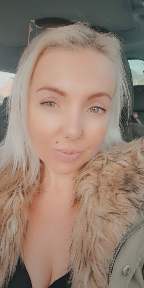 Photo nue de fuite OnlyFans de Embo