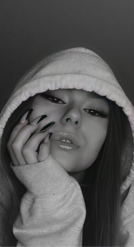 Photo nue de fuite OnlyFans de Vivien