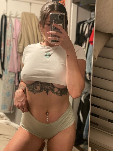 Photo nue de fuite OnlyFans de Bailey