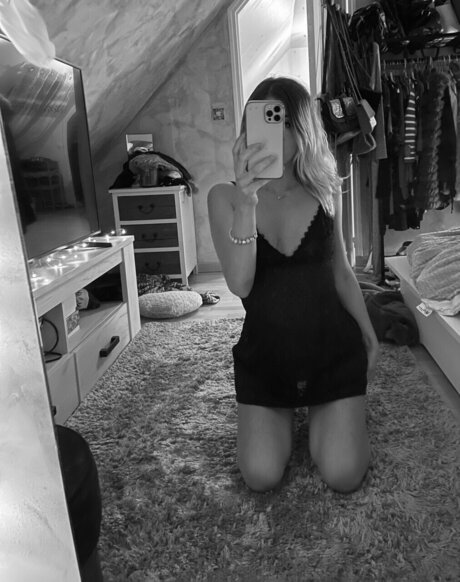 Photo nue de fuite OnlyFans de Lounamatkowskii