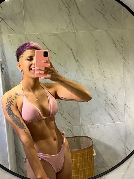Photo nue de fuite OnlyFans de Debora
