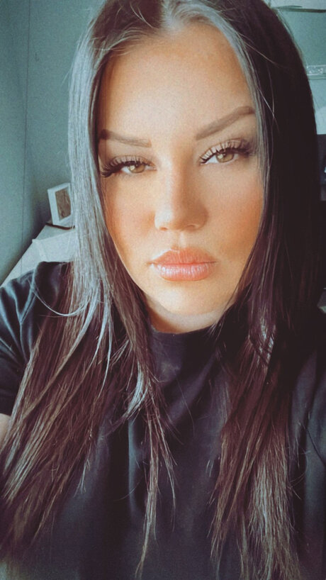 Amelia Lewis