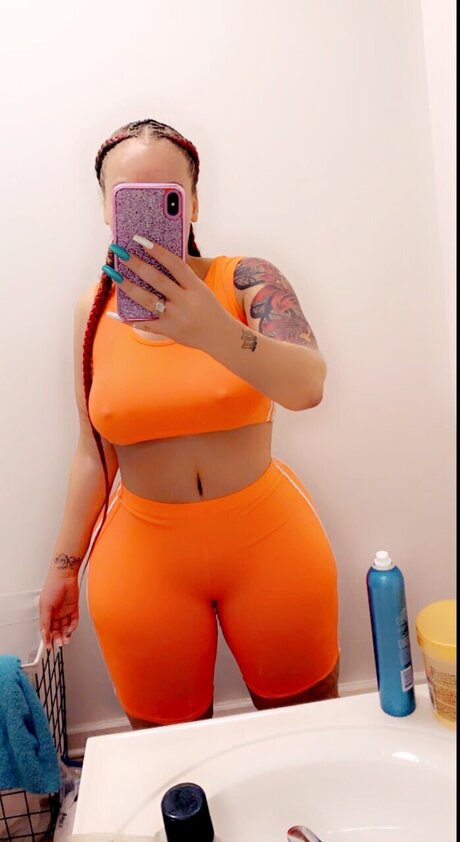 Photo nue de fuite OnlyFans de Prettyasslala